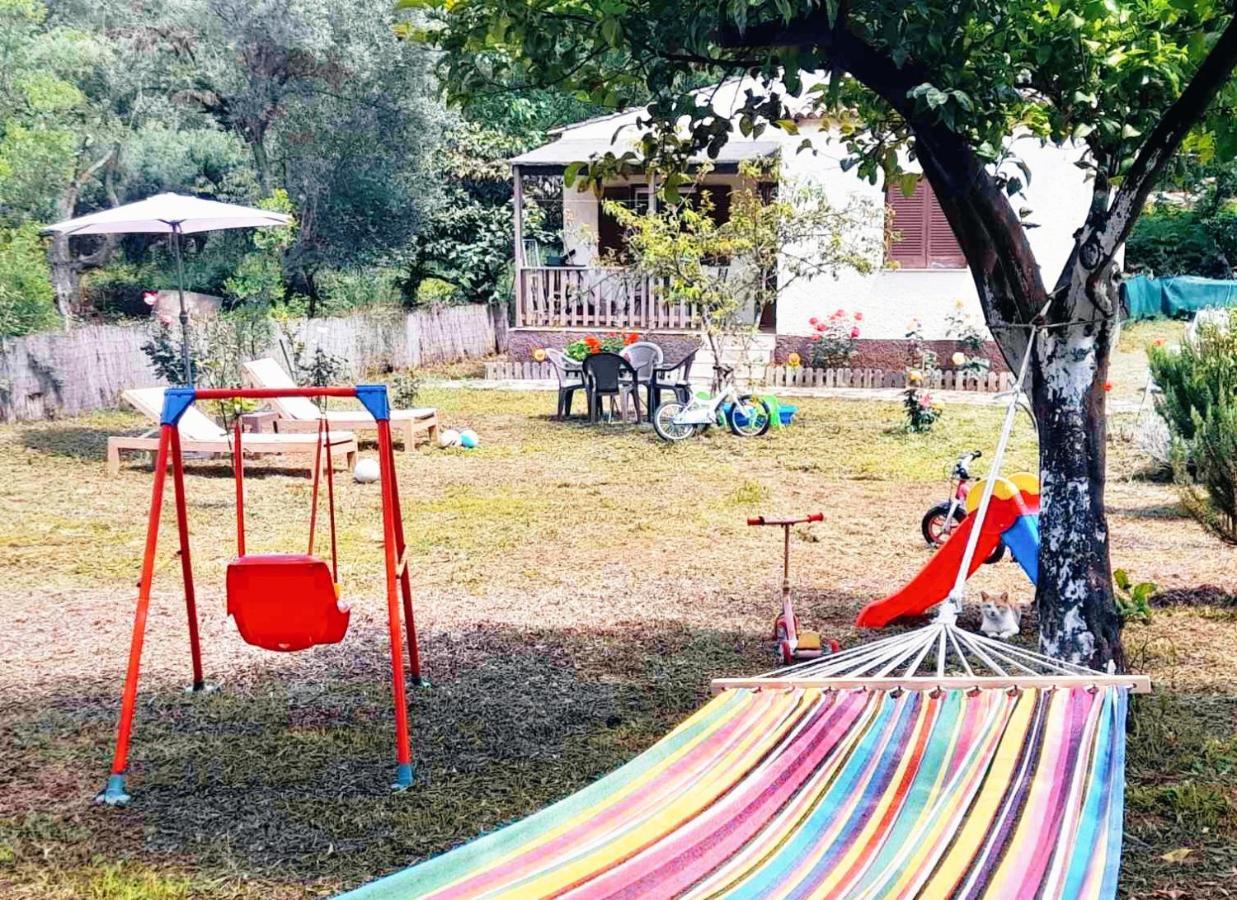 Elia House Villa Peritheia Buitenkant foto