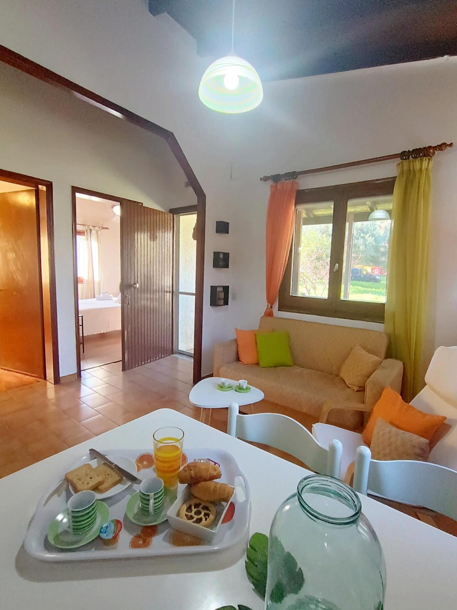 Elia House Villa Peritheia Buitenkant foto